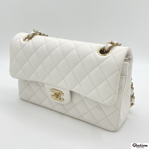 シャネル CHANEL マトラッセ 白バッグ