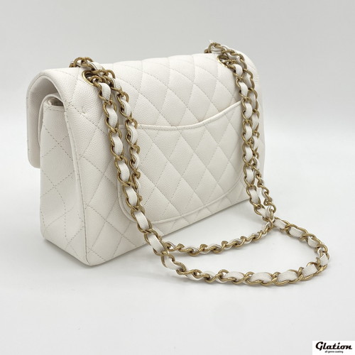 シャネル CHANEL マトラッセ 白バッグ