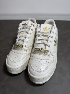 adidas　スニーカー　ガラスコーティング　超撥水