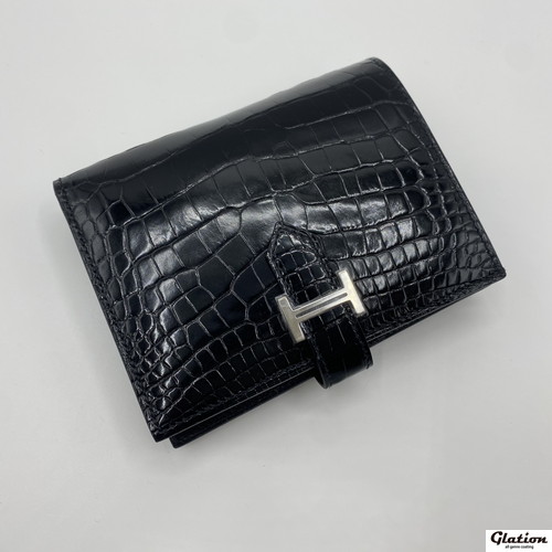 HERMÈS(エルメス) ベアン コンパクト クロコダイル